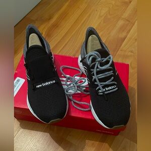 New Balance Fresh Foam Roav Tee Shirt Running Shoes